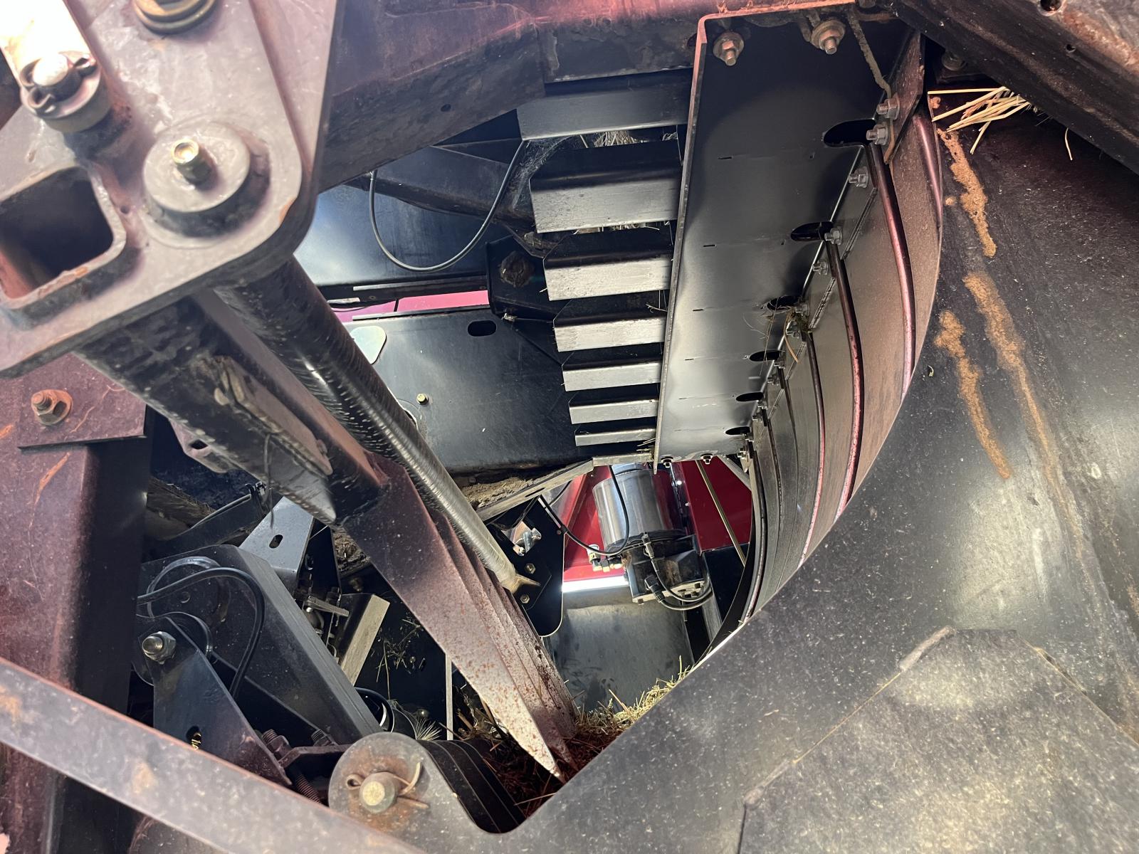 ./imagenes/INVOICE/2019/17284/CASE LBX432S (18).JPG